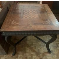 Tavolo antico Sorrentino del 1750 con scacchiera i