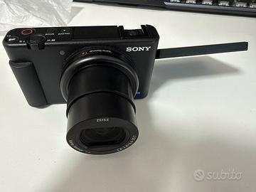 Sony ZV1 pari a nuova
