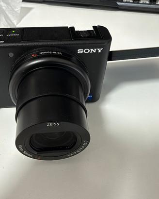 Sony ZV1 pari a nuova