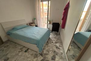 Singola per ragazza lavoratrice