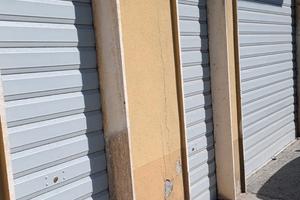 Magazzino deposito a Imperia