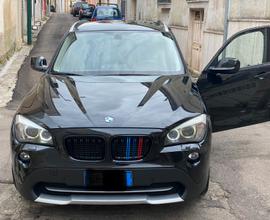BMW X1 XDRIVE 18D (4x4)