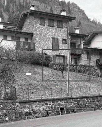 Immobile in asta di 71 m² con 2 locali a Colere