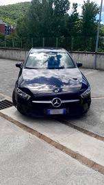 MERCEDES A180d