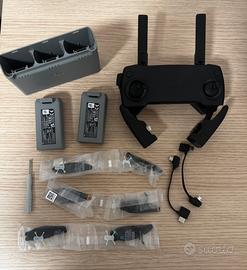 Batterie + telecomando + base ricarica dji se mini