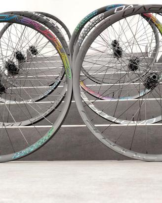 Ruote carbonio mtb cerchi canale 30mm DT Swiss350