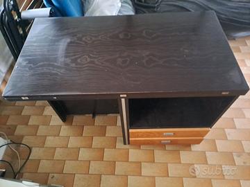 Scrivania  studio apribile