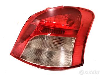 STOP FANALE FANALINO POSTERIORE DESTRO TOYOTA Yari