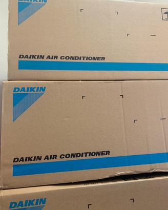 Daikin climatizzatore condizionatore 9000 Ftxc25d