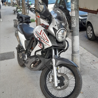 Honda Transalp 700 2011 perfetta