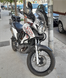 Honda Transalp 700 2011 perfetta