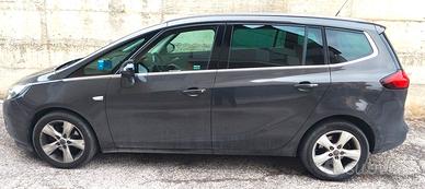 ZAFIRA TOURER TURBO METANO 2014