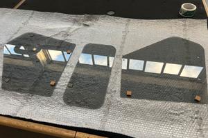 Vetri ape 50 grigio europa