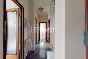 LUMINOSO TRILOCALE CON BALCONE!