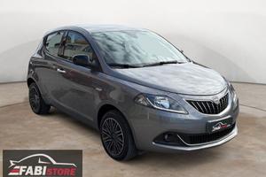 Lancia Ypsilon 1.0 FireFly 70 Cv Hybrid Gold ...