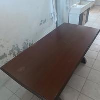 Tavolo in legno 