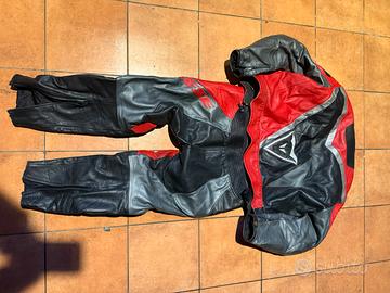 Tuta da moto in pelle Dainese