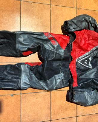Tuta da moto in pelle Dainese