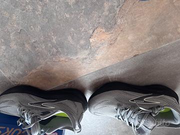 Scarpe Brooks