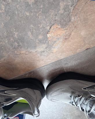 Scarpe Brooks