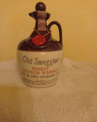 BOTTIGLIA  WHISKY CERAMICA "OLD  SMUGGLER"  1970's