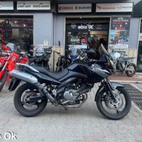 SUZUKI V-Strom 650