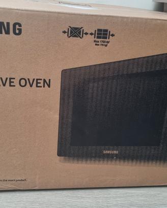 Samsung Forno microonde con funzione vaporiera