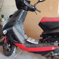 Scoter Aprilia