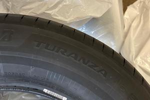 Gomme estive 215/65/R16 98H