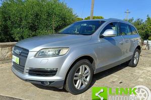AUDI Q7 3.0 V6 TDI 233CV quattro tiptronic