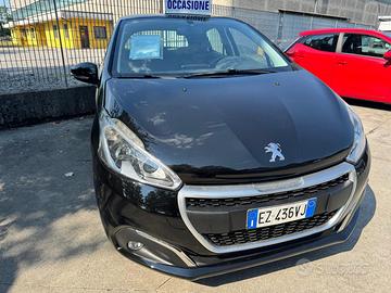 PEUGEOT 208 1.2 BENZINA