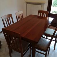 Soggiorno in legno massello completo