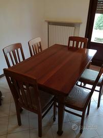 Soggiorno in legno massello completo