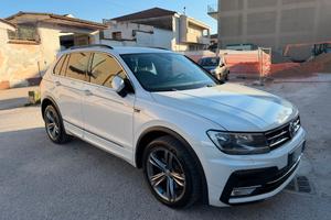 Volkswagen Tiguan 2.0 TDI SCR DSG Style BlueMotion