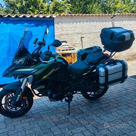  Benelli TRK 702  
