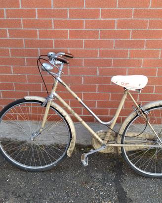 BICI DONNA ANNI 50 CICLO ITALIA LYGIE