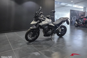Triumph Tiger 900 GT