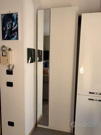 Armadio IKEA PAX bianco con anta a specchio ÅHEIM
