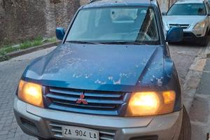 mitsubishi pajero