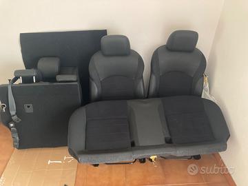 Sedili pelle nera Nissan Juke