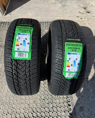 Gomme nuove invernali