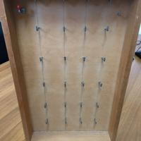 Bacheca portachiavi in legno artigianale