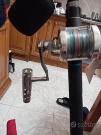 Mulinello sinistro pesca traina con mare il vivo 