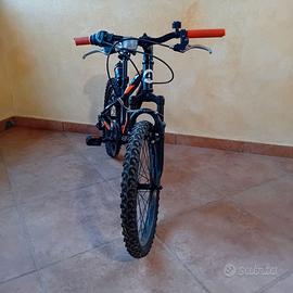 Bicicletta atala skate 20'
