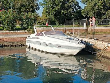 Pershing 33 natante nessun lavoro da fare