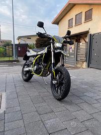 SWM SM125 R