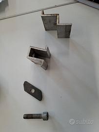 staffe per fissaggio moduli fotovoltaici  