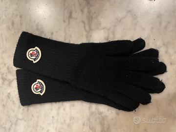 guanti moncler