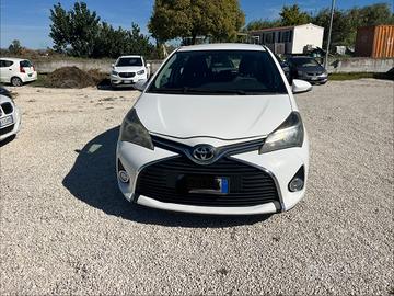 Toyota Yaris 1.0 5 porte