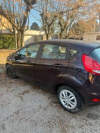 FORD FIESTA 1.4 TD INCIDENTATA